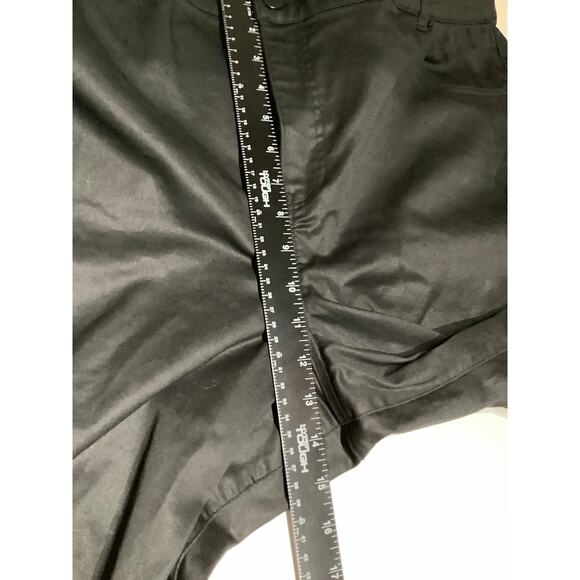 ELOQUII Black Pants, Size 20 - Minimalist, Classic, Versatile - Picture 5 of 6